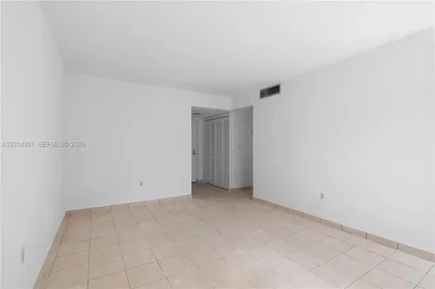 9390 W Flagler Street Miami FL 33174