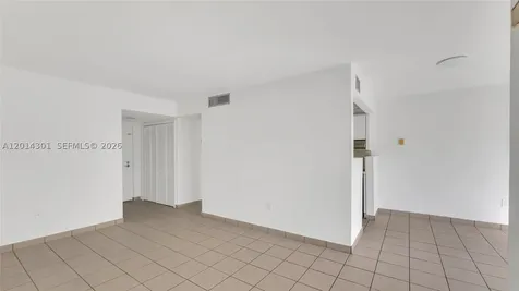 9390 W Flagler Street Miami FL 33174