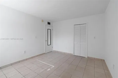 9390 W Flagler Street Miami FL 33174