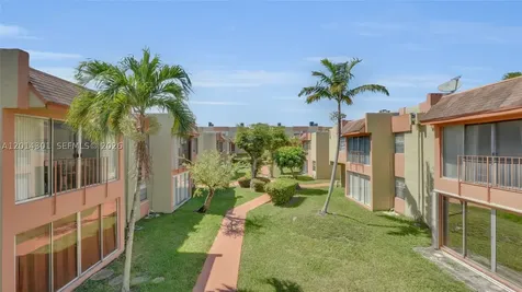 9390 W Flagler Street Miami FL 33174