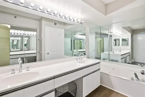 3400 NE 192nd Street Aventura FL 33180