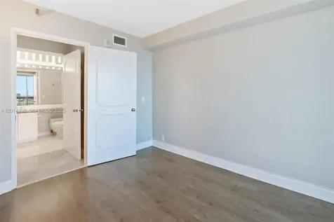 3400 NE 192nd Street Aventura FL 33180