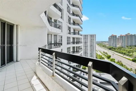 3400 NE 192nd Street Aventura FL 33180