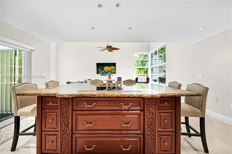 9866 SW 111th Terrace Miami FL 33176