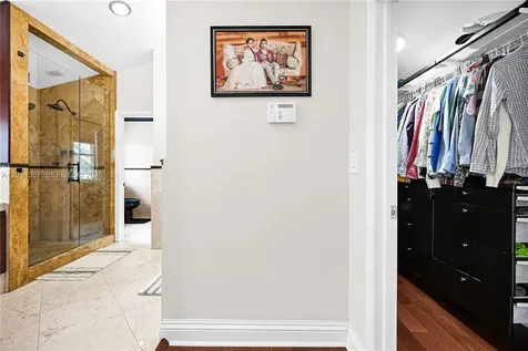 9866 SW 111th Terrace Miami FL 33176