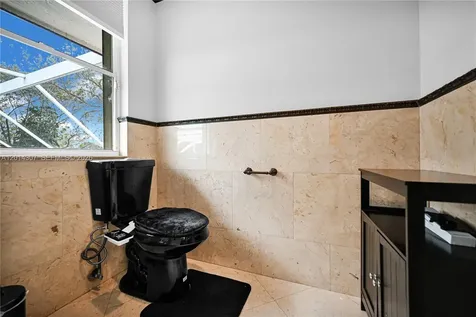 9866 SW 111th Terrace Miami FL 33176