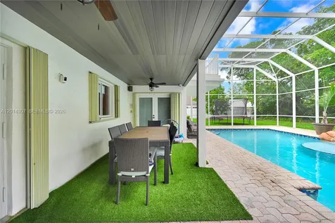9866 SW 111th Terrace Miami FL 33176