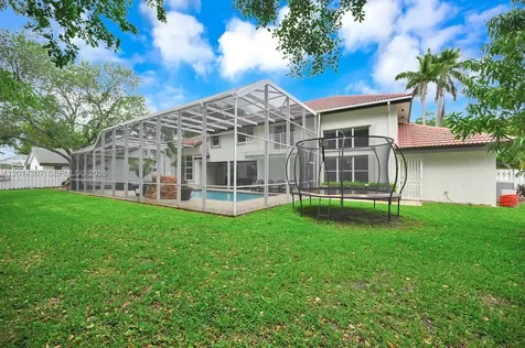 9866 SW 111th Terrace Miami FL 33176