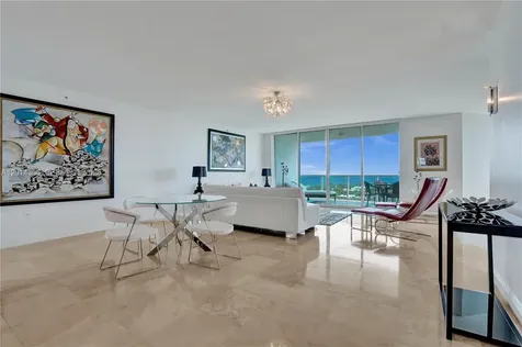 20201 E Country Club Drive Aventura FL 33180