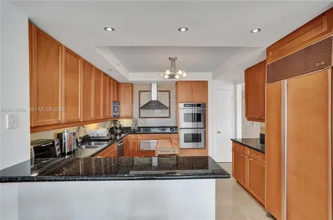 20201 E Country Club Drive Aventura FL 33180