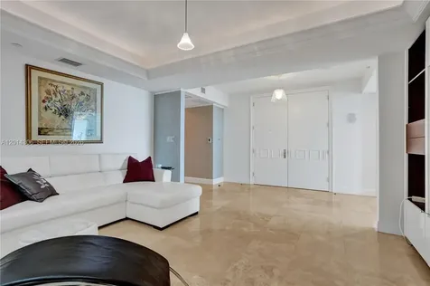 20201 E Country Club Drive Aventura FL 33180