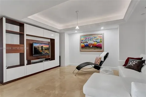 20201 E Country Club Drive Aventura FL 33180