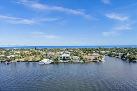 20201 E Country Club Drive Aventura FL 33180