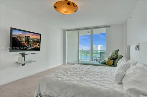 20201 E Country Club Drive Aventura FL 33180