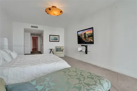 20201 E Country Club Drive Aventura FL 33180
