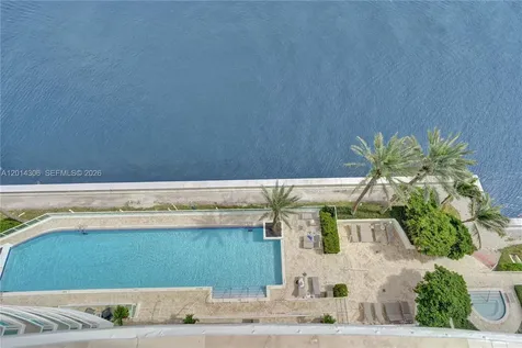 20201 E Country Club Drive Aventura FL 33180