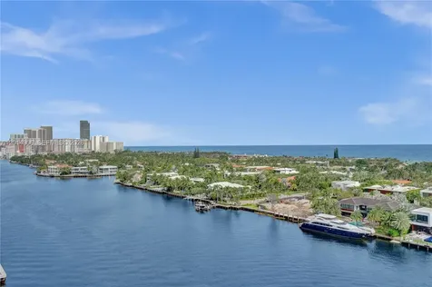20201 E Country Club Drive Aventura FL 33180