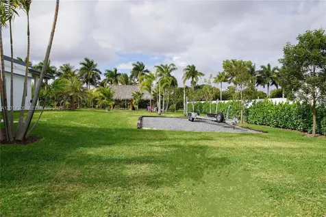 13231 SW 220 Street Miami FL 33170