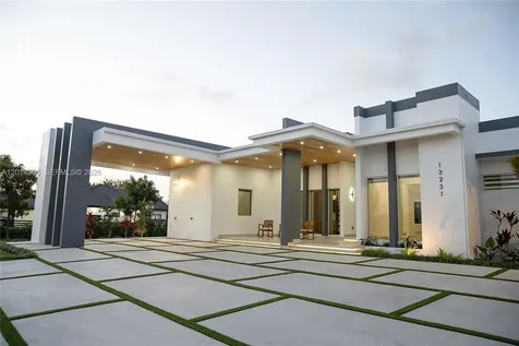 13231 SW 220 Street Miami FL 33170