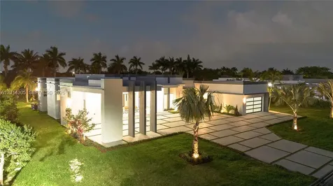 13231 SW 220 Street Miami FL 33170