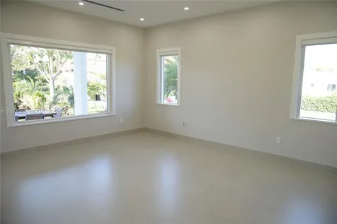 13231 SW 220 Street Miami FL 33170