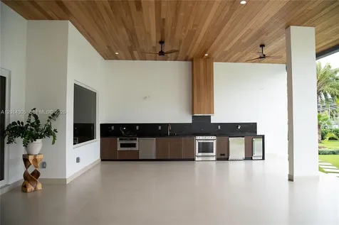 13231 SW 220 Street Miami FL 33170