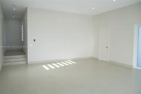13231 SW 220 Street Miami FL 33170