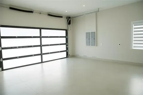 13231 SW 220 Street Miami FL 33170