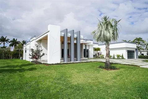 13231 SW 220 Street Miami FL 33170
