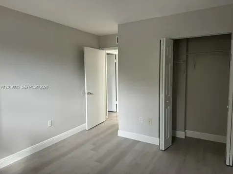 8185 NW 7th Street Miami FL 33126