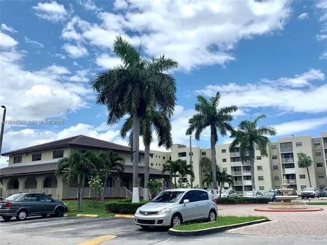 8185 NW 7th Street Miami FL 33126