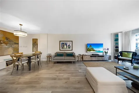 800 West Avenue Miami Beach FL 33139