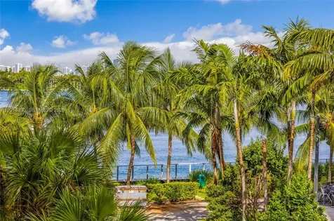 800 West Avenue Miami Beach FL 33139