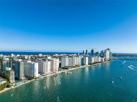 800 West Avenue Miami Beach FL 33139