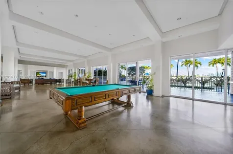 800 West Avenue Miami Beach FL 33139