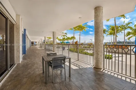 800 West Avenue Miami Beach FL 33139