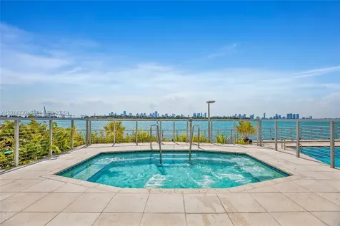 800 West Avenue Miami Beach FL 33139