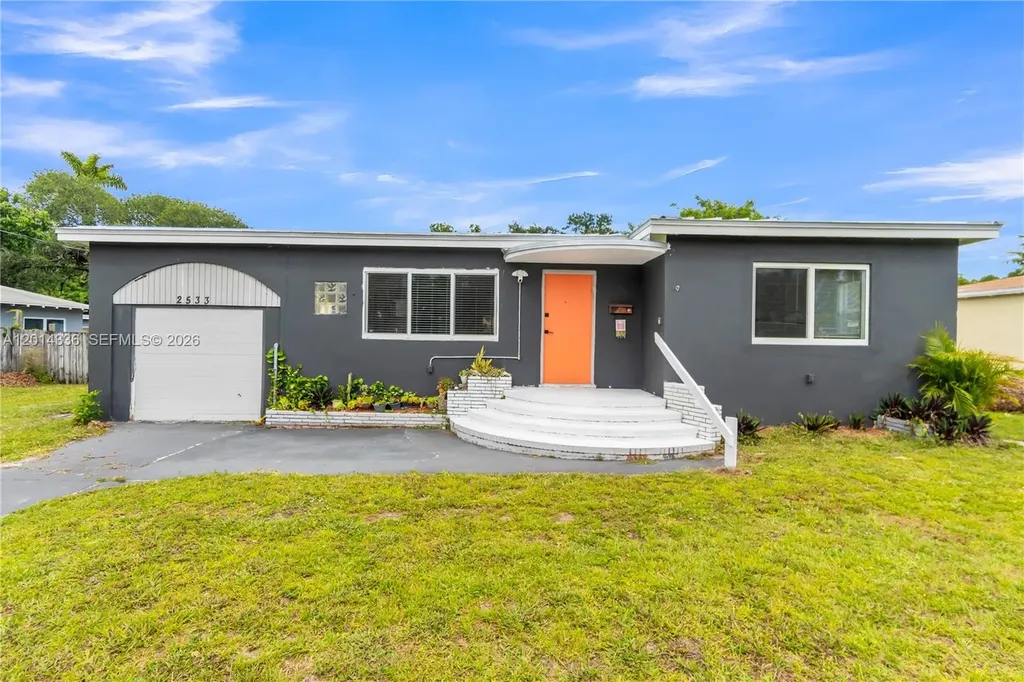 2533 Johnson Street Hollywood FL 33020