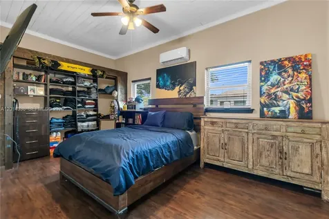 2533 Johnson Street Hollywood FL 33020
