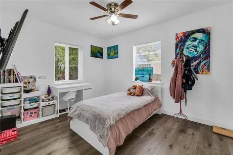 2533 Johnson Street Hollywood FL 33020