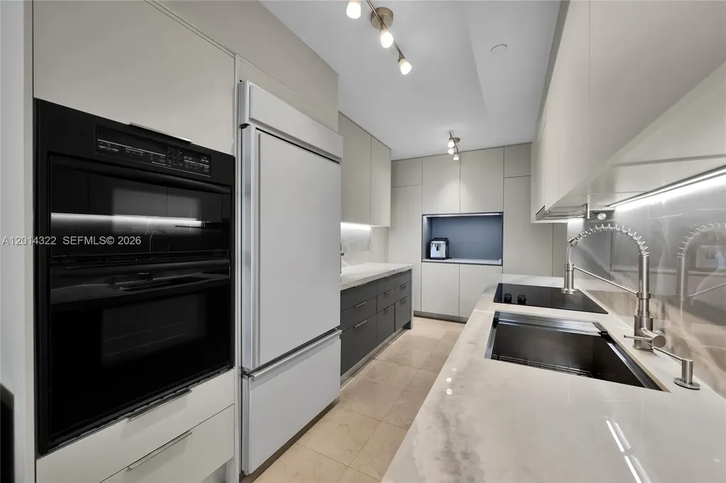 1800 S Ocean Drive Hallandale Beach FL 33009