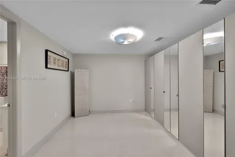 1800 S Ocean Drive Hallandale Beach FL 33009