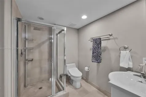 1800 S Ocean Drive Hallandale Beach FL 33009