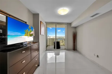 1800 S Ocean Drive Hallandale Beach FL 33009