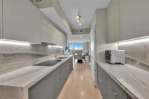 1800 S Ocean Drive Hallandale Beach FL 33009