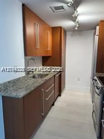 10275 Collins Avenue Bal Harbour FL 33154