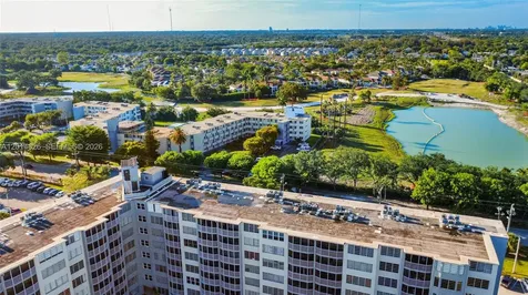 1770 NE 191st Street Miami FL 33179