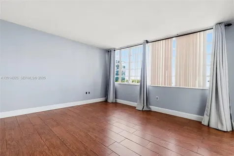 1770 NE 191st Street Miami FL 33179