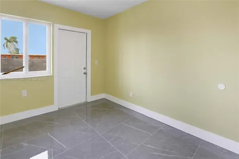1430 NW 2nd Avenue Florida City FL 33034