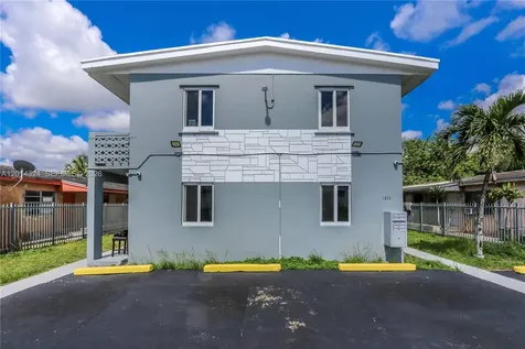 1430 NW 2nd Avenue Florida City FL 33034